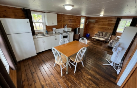 Cottage 2 kitchen